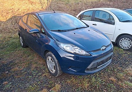 Ford Fiesta Trend Klima TÜV + Batterie NEU !!!