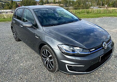 VW e-Golf gebraucht kaufen VW e-Golf Volkswagen
