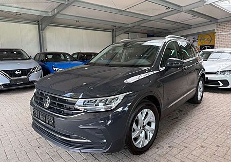 VW Tiguan Volkswagen 1.5 TSI Move LED ACC SHZ LHZ RFK DAB