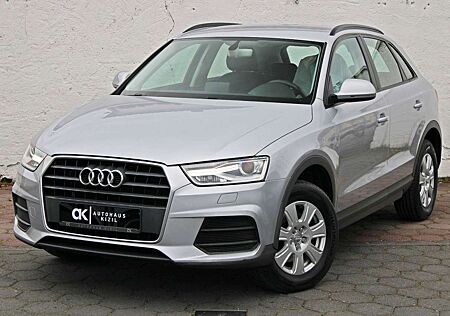 Audi Q3 basis Xenon Plus, Dynamik-Fahr,Shz, Einparkh.