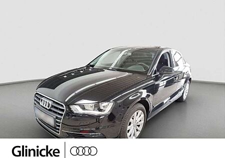 Audi A3 attraction 1.4 TFSI Navi hold assis