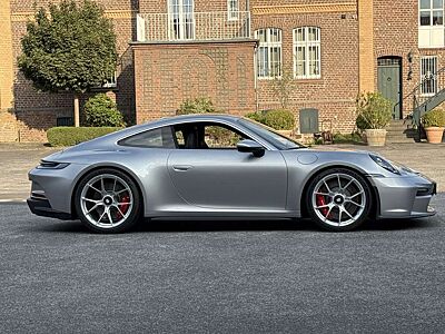 Porsche 992 911 GT3 Touring Paket 6-GT SCHALTER*BOSE*LIFTSYSTE