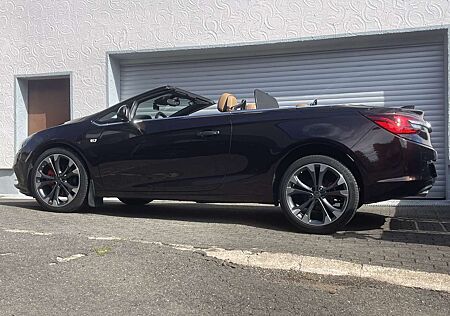 Opel Cascada 1.6 DI Turbo Start/Stop Ultimate