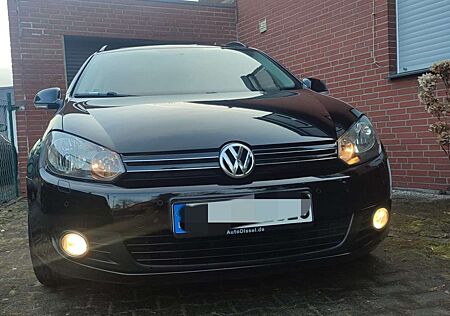 VW Golf Variant Volkswagen 1.6 TDI DPF DSG Exclusive