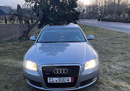 Audi A8 3.0 TDI DPF quattro