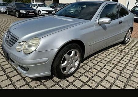 Mercedes-Benz C 230 Kompressor Sportcoupe