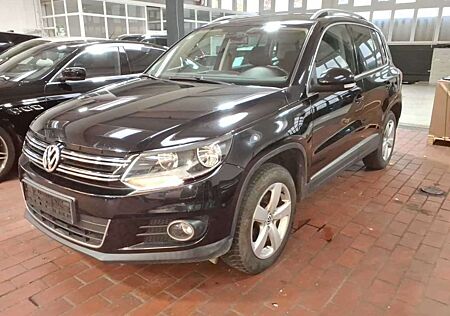 VW Tiguan Volkswagen 2.0 TDI DSG Sport & Style 4Motion