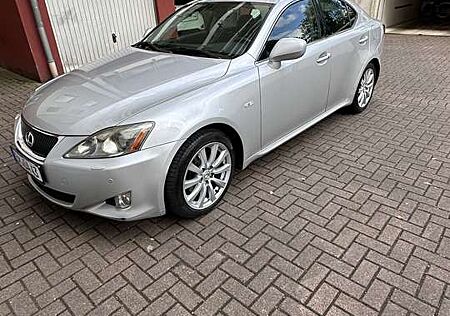 Lexus IS 250 Aut. Luxury Line