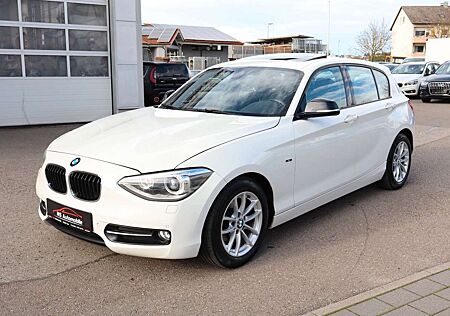 BMW 118 d Lim. Sport Line NaviProf_Glasdach_Xenon_PDC