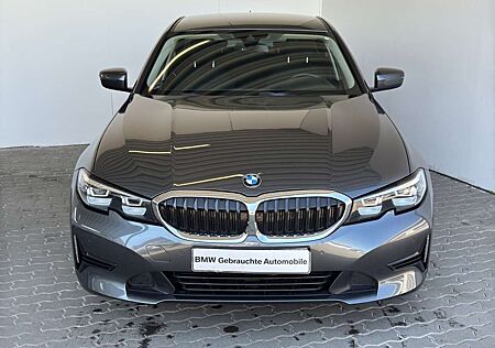 BMW 318 dA Lim. Advantage LiveCock.PDC.SHZ.Tempo.DuLa