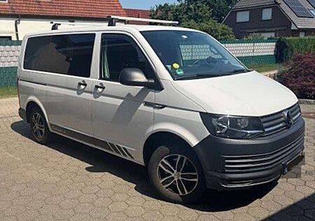 VW T6 California Volkswagen Transporter T6 Camper Ausbau wertige Tischlerarb.