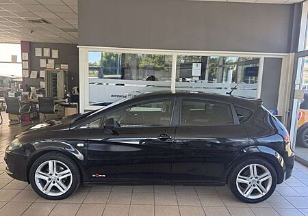 Seat Leon TDI Style Copa1.Hand Klimaau Navi TÜV 03/26