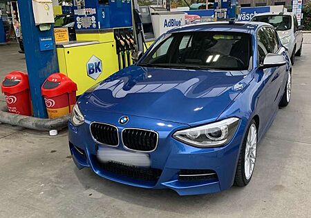 BMW 135 gebraucht kaufen BMW 135 M135i Sport-Aut. Alcantara, Schiebedach