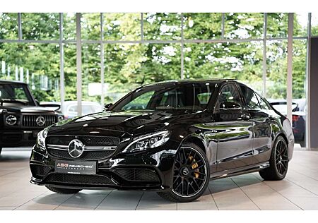 Mercedes-Benz C 63 AMG S Limousine *19 *Schale *S-Abgas *Pano