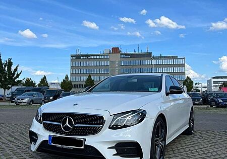 Mercedes-Benz E 200 AMG-Line/Night Edition/Burmester/ Widescreen