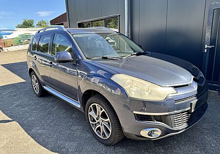 Citroën C-Crosser Citroen FAP Exclusive* 2,2Diesel 4WD AHK 7Sitz