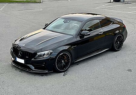 Mercedes-Benz C 63 AMG AMG C 63 S*Performance Sitze*Keramik Bremse*