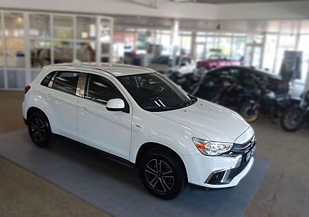 Mitsubishi ASX Edition 100 PRO 2WD; AAC KAM DAB GRA SHZ GJR