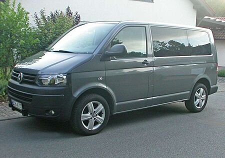 VW T5 Volkswagen TDI 4MOTION ALLRAD 8-Sitzer, Frontanbau, Mod. 2014