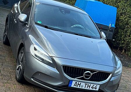 Volvo V40 D3 Geartronic RDesign