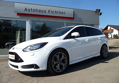 Ford Focus TURNIER 2.0 ST