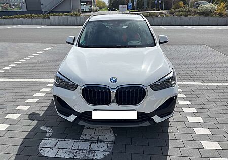 BMW X1 xDrive25e Advantage, Garantie bis Januar 27