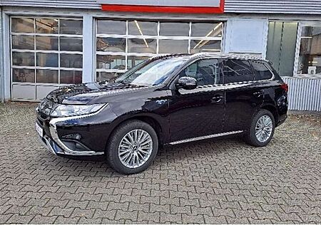 Mitsubishi Outlander PHEV Basis Spirit 4WD