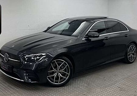 Mercedes-Benz E 220 d 4M AMG LINE PANO+AHK+360+STANDHEIZUNG+