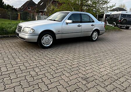 Mercedes-Benz C 220 Elegance Automatik 2.Hand Tüv 4/2027