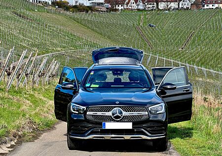 Mercedes-Benz GLC 300 GLC e 4Matic 9G-TRONIC AMG Line