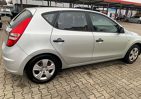 Hyundai i30 1.4 blue Classic