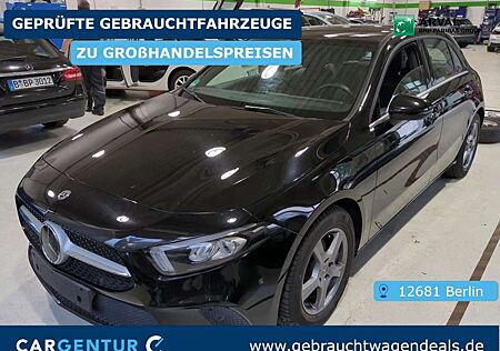 Mercedes-Benz A 180 ACC BLIS Key LED Lane Navi RKam AUT Klima