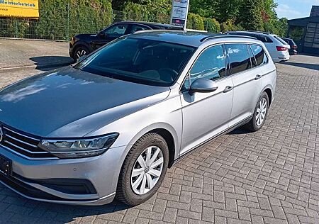 VW Passat Variant Volkswagen tdi Autom ACC LED Modellpflege