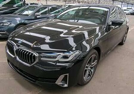BMW 520 d Luxury Line ACC*HuD*H/K*TOP*DAB*LASER*AHK
