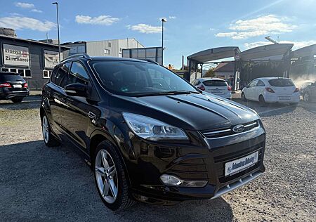 Ford Kuga Individual - 2. HAND - LEDER - NAVI -XENON -KAMERA