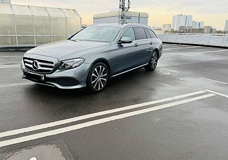 Mercedes-Benz E 350 d T 9G-TRONIC Avantgarde Widescreen Leder Navi