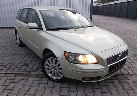 Volvo V50 2.4 EDITION.TÜV5/2026.ALU.MULTI.DSTC.MET.NEBEL.