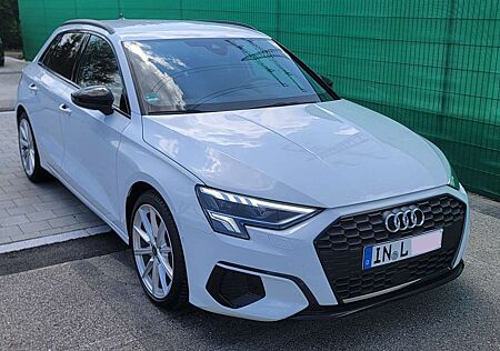 Audi A3 30 TFSI S Tronic Standheizung Garantie bis 2028