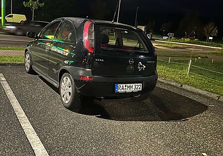 Opel Corsa 1.2 16V Sport