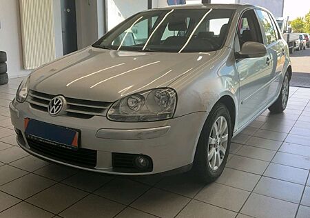 VW Golf Volkswagen Trendline Navi Klima Preis inkl Neu Tüv