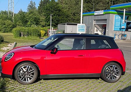 Mini Cooper D Cooper E Cooper E Classic Trim, 7" P Spoke 2