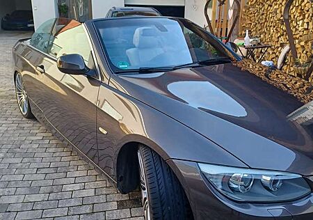 BMW 335i 335 Cabrio Aut.