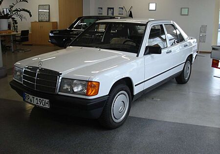 Mercedes-Benz 190 D