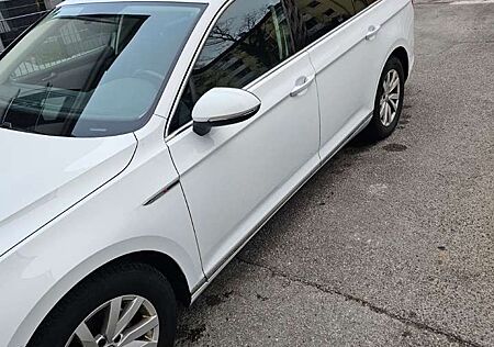 VW Passat Variant Volkswagen Comfortline BMT/Start-Stopp 4Motion