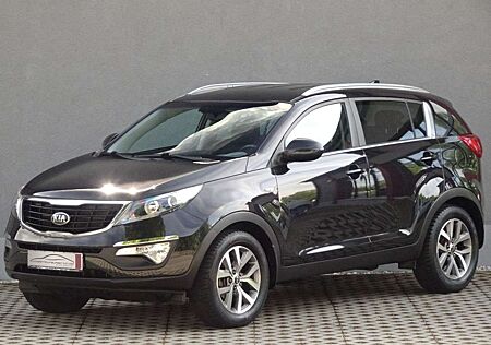 Kia Sportage 1.6 GDI Dream Team Edition/L+R/AHK/LMF