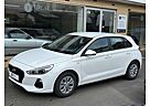 Hyundai i30 Pure*Gepflegt*