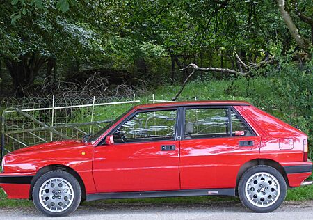Lancia Delta HF Integrale