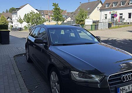 Audi A4 Avant 3.0 TDI DPF multitronic Ambiente