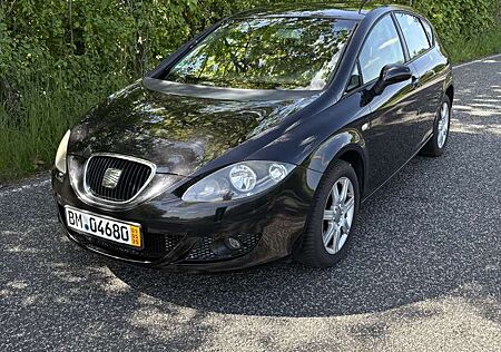 Seat Leon Stylance / Style | Scheckheftgepflegt | TÜV