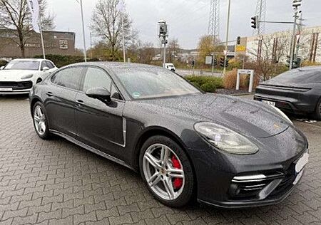 Porsche Panamera Turbo Lang HUD/ACC/Clubleder/Burmester